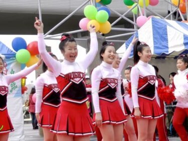 祭りだチア vol.54 ランナー、観客までも元気づける！Kチア