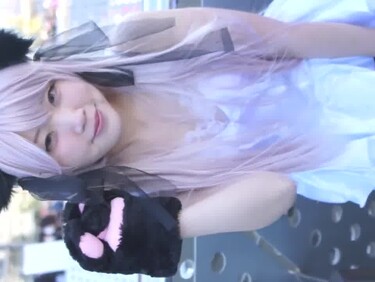 コミックマーケット コスプレ 可愛らしいレイヤーさんの猫耳コスプレ 対面パンチラ コミケ